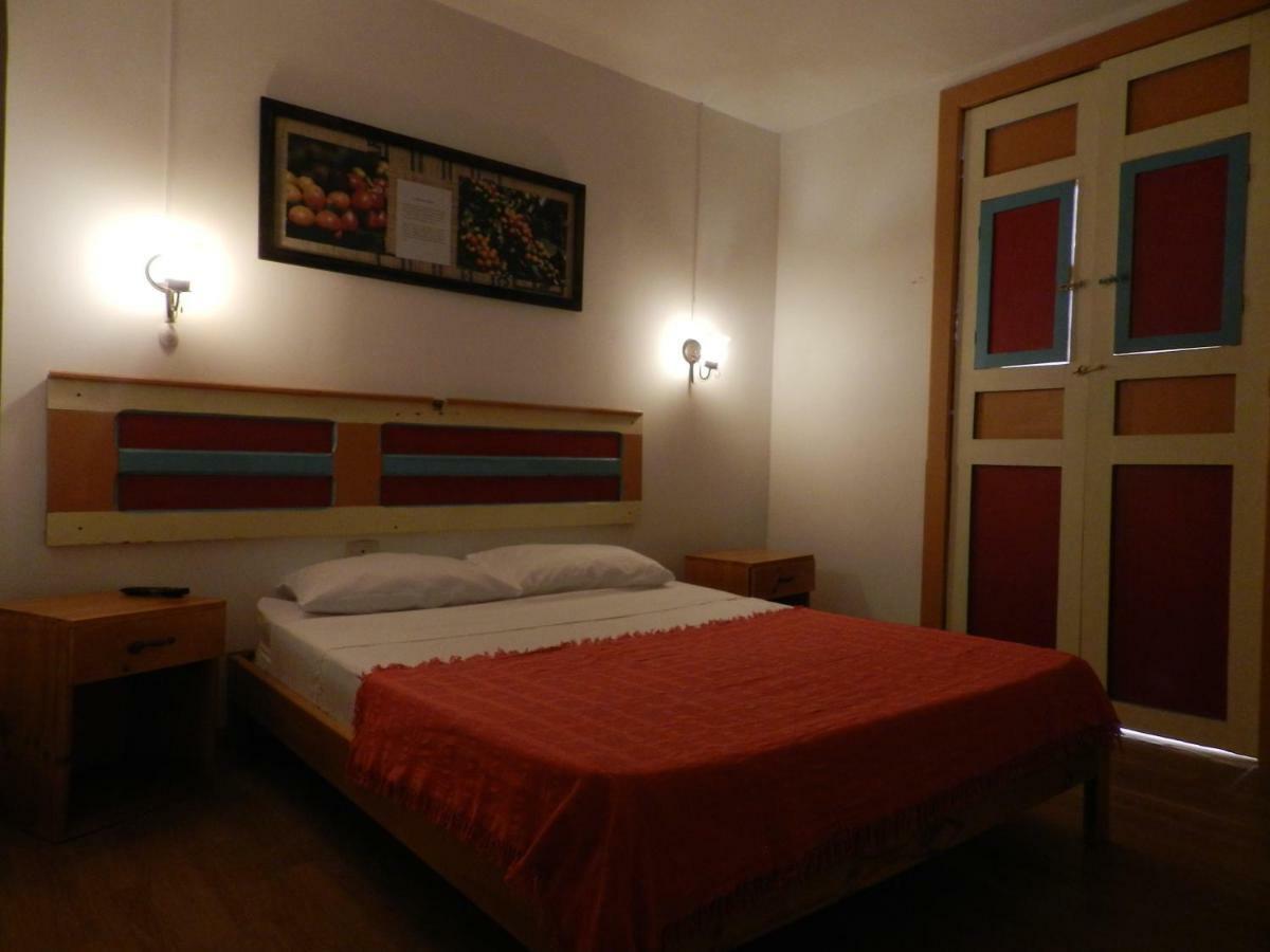 Hostal Don Jose Santa Rosa de Cabal Extérieur photo